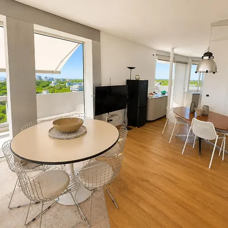 Panoramic Penthouse